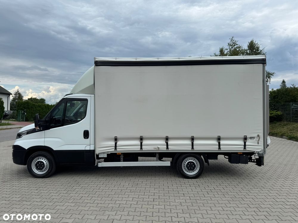 Iveco DAILY 35 LIFT Climatronic Elektryka Tempomat Kamera Winda Plandeka Kontener 3os. Serwis - 15