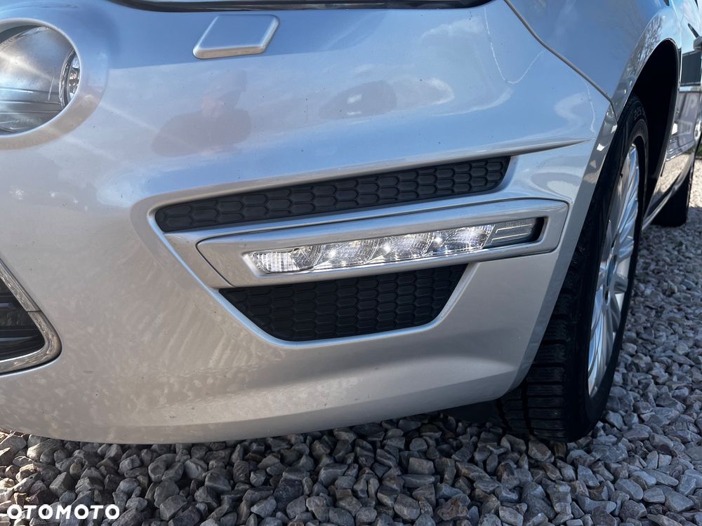 Ford S-Max 2.0 Titanium - 17