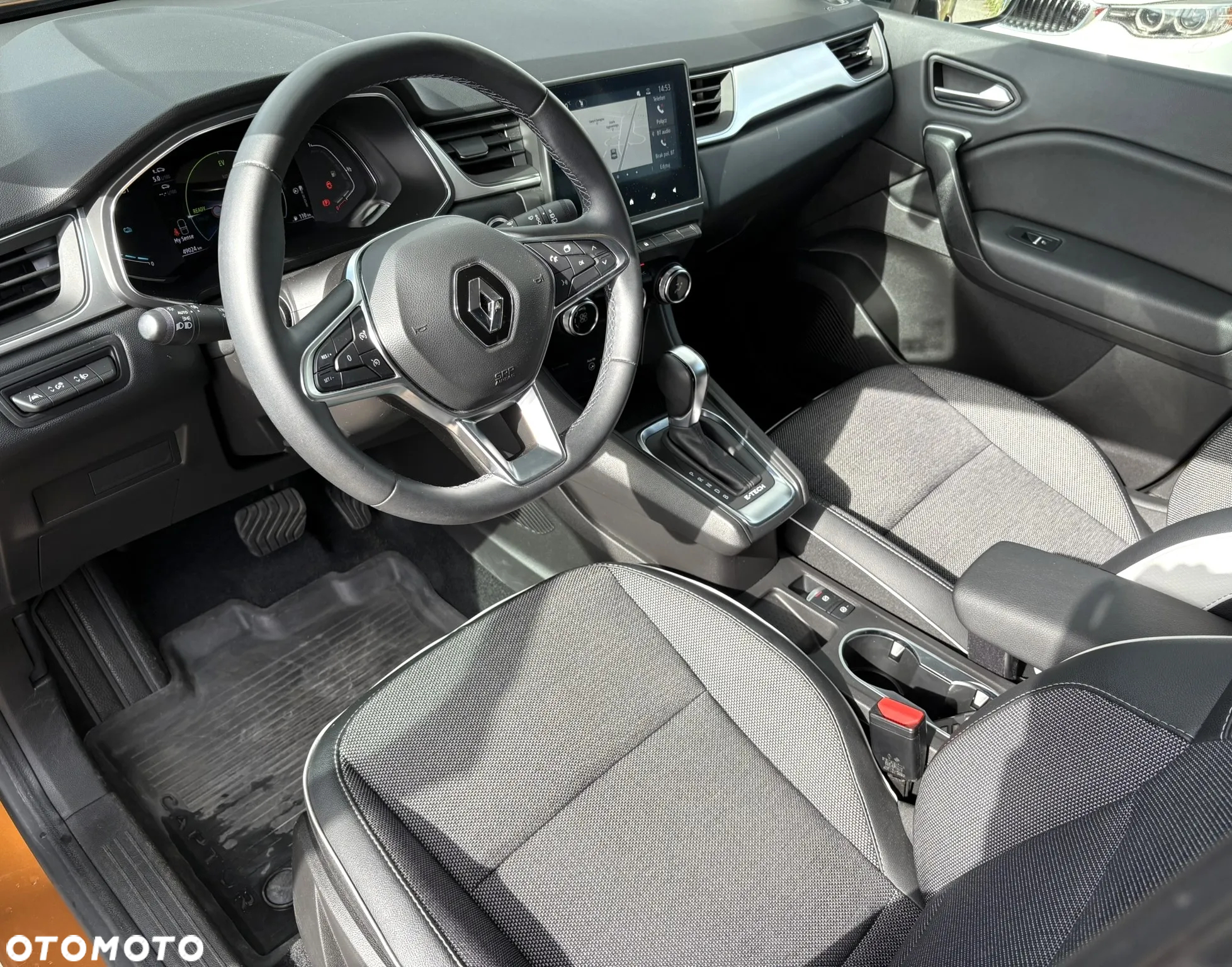 Renault Captur 1.6 E-TECH Full Hybrid 145 Intens - 10