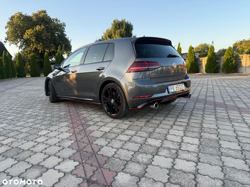 Volkswagen Golf 2.0 TSI BMT GTI Performance DSG - 4