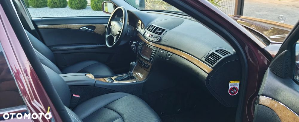Mercedes-Benz Klasa E - 31