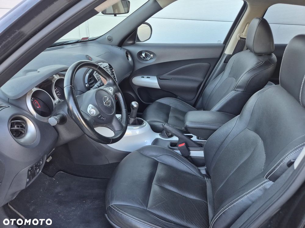 Nissan Juke 1.6 Tekna S&S - 28