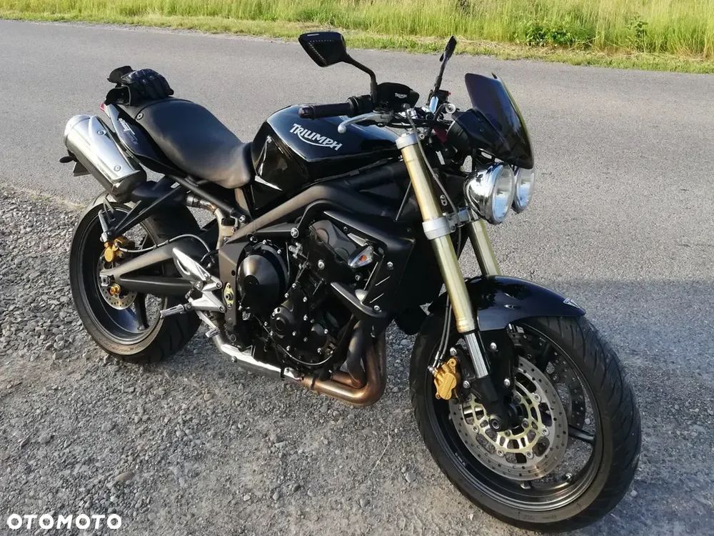 Triumph Street Triple - 2