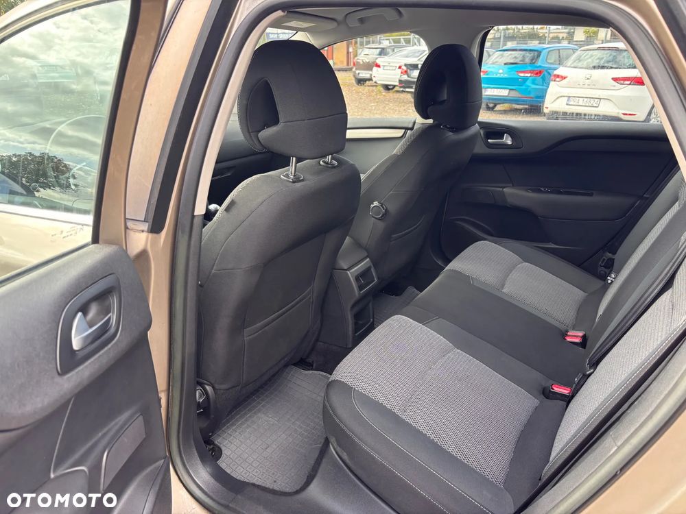 Citroën C4 1.6 VTi Attraction - 19