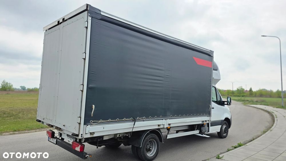 Mercedes-Benz Sprinter - 10