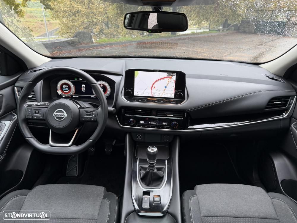 Nissan Qashqai 1.3 DIG-T N-Connecta J18 - 25