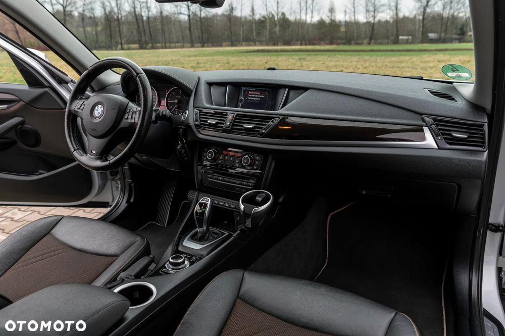 BMW X1 xDrive20d - 27