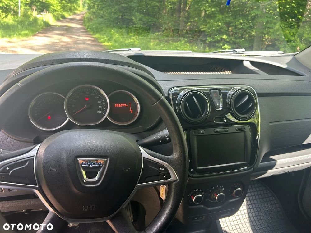 Dacia Dokker 1.5 dCi Laureate - 5