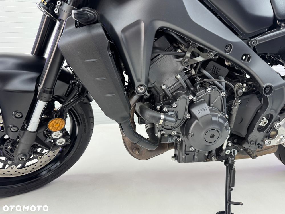 Yamaha MT - 33