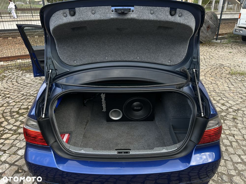BMW Seria 3 - 35
