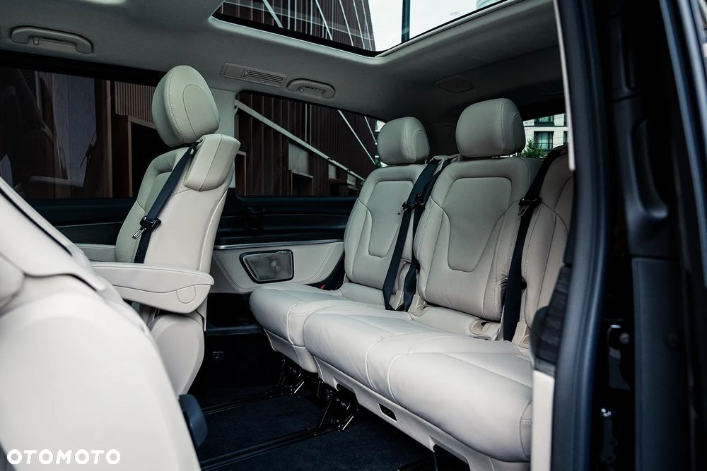 Mercedes-Benz Klasa V 300 d 4-Matic 9G-Tronic Exclusive (d³ugi) - 21