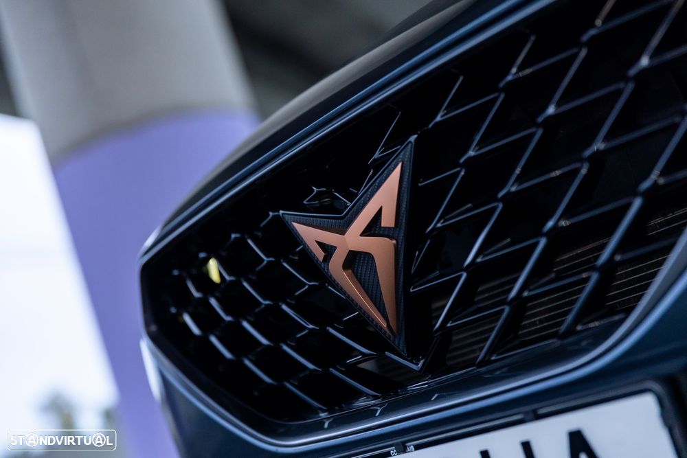 Cupra Formentor 1.4 e-Hybrid DSG Priority - 7