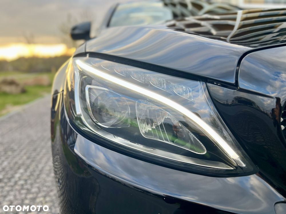 Mercedes-Benz Klasa C AMG 43 4-Matic - 20