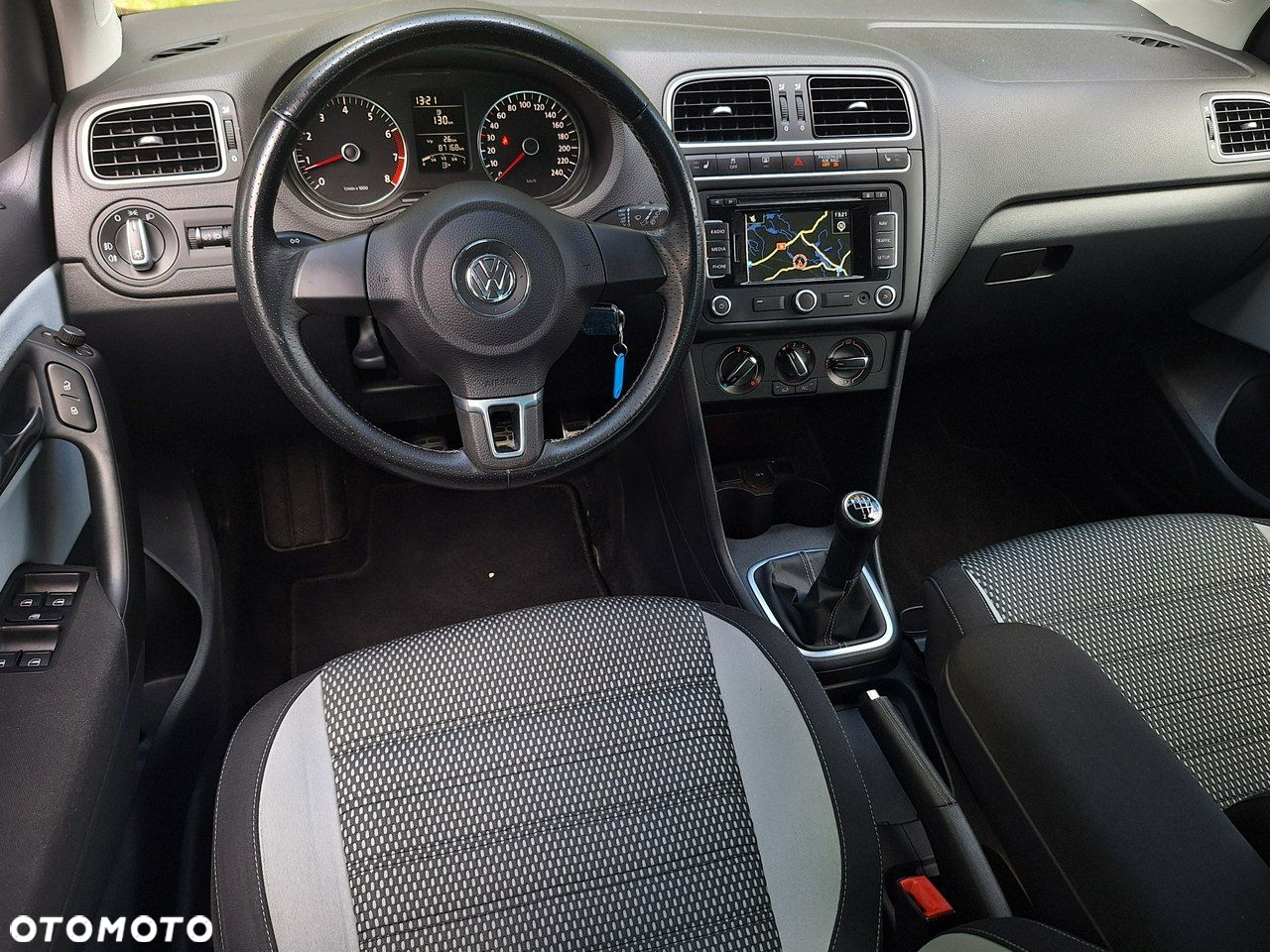 Volkswagen Polo - 5