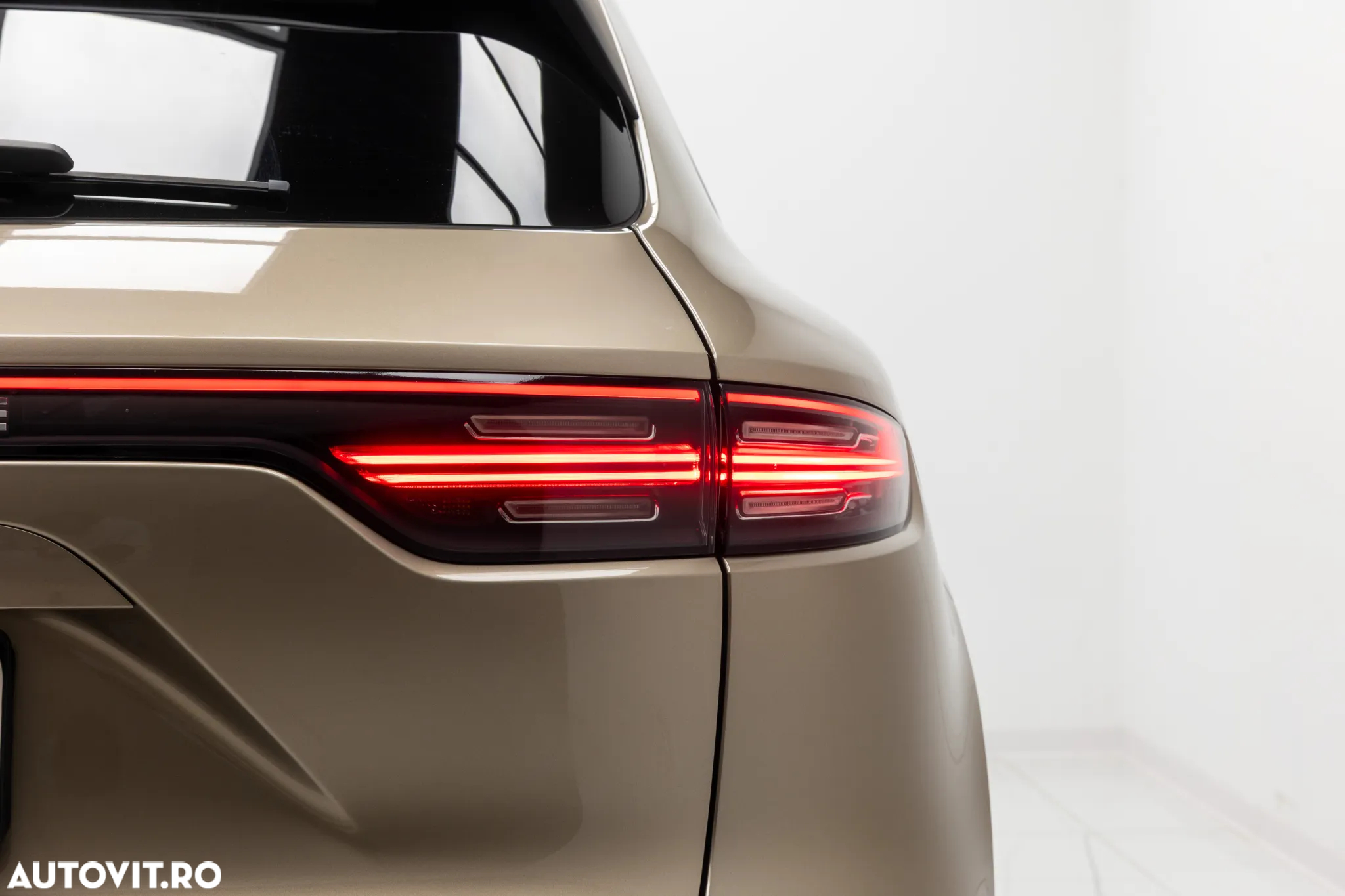 Porsche Cayenne S - 20