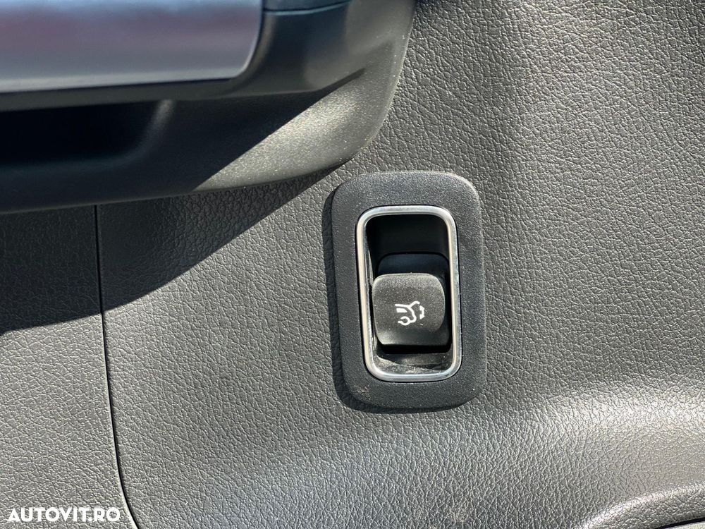 Mercedes-Benz GLA 200 4MATIC Aut. - 12