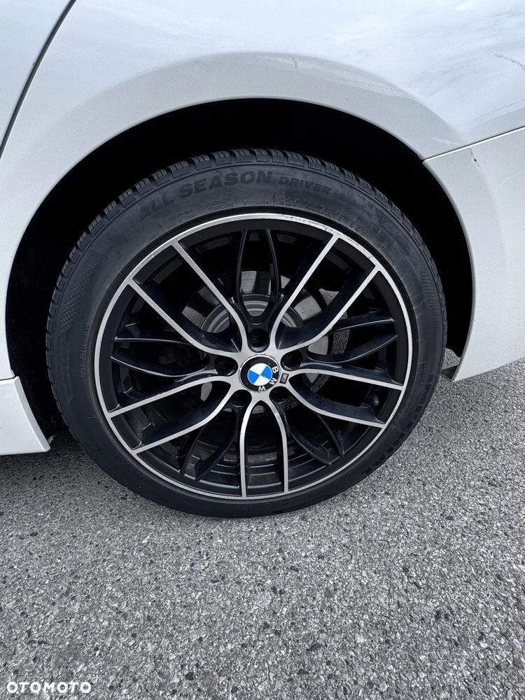 BMW Seria 3 318d - 21