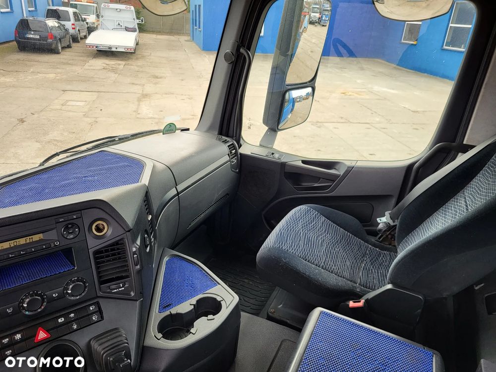 Mercedes-Benz AROCS 2645 6x4 wywrotka Meiller z Niemiec - 16