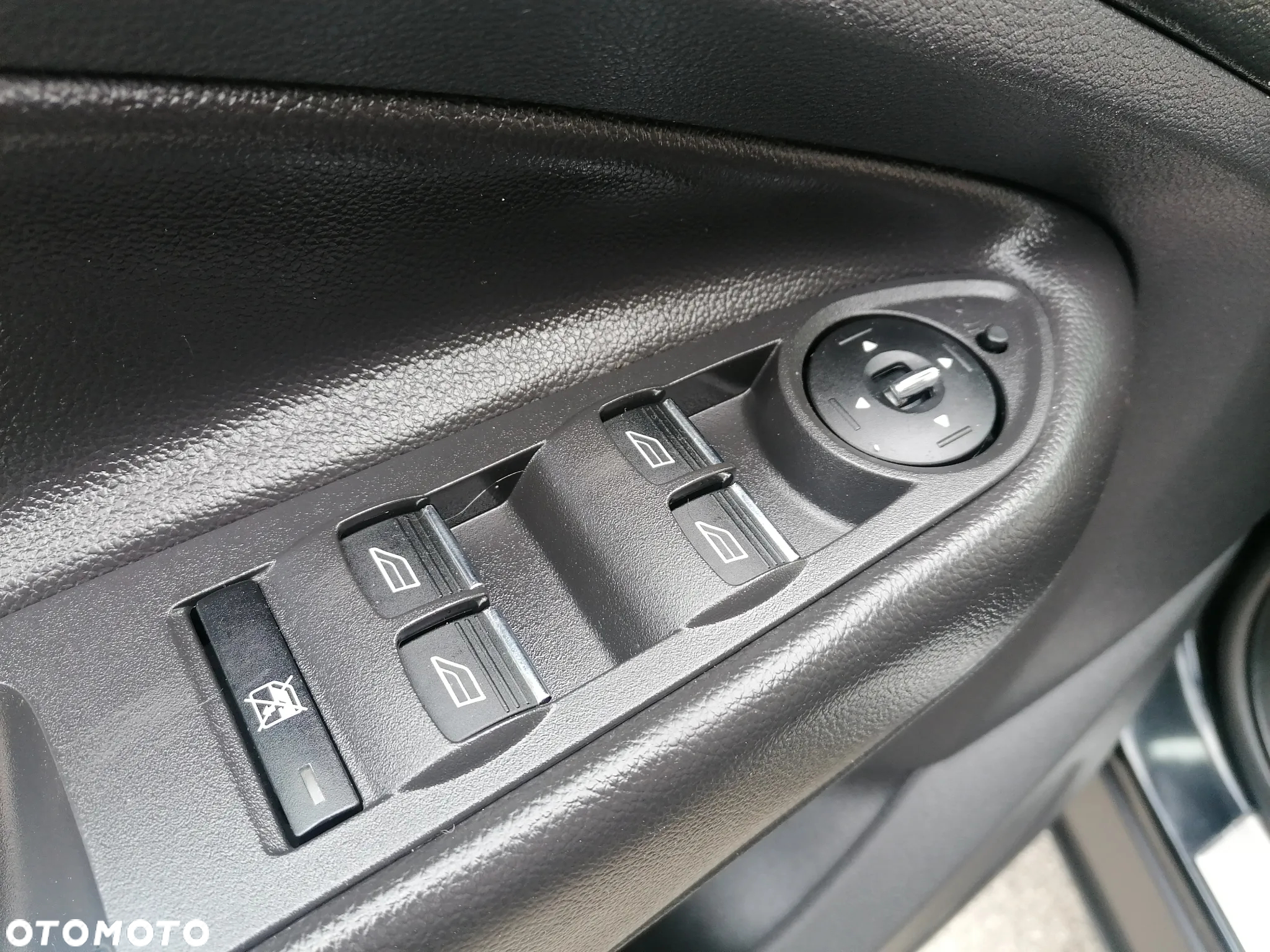 Ford Kuga 2.0 TDCi Titanium - 26