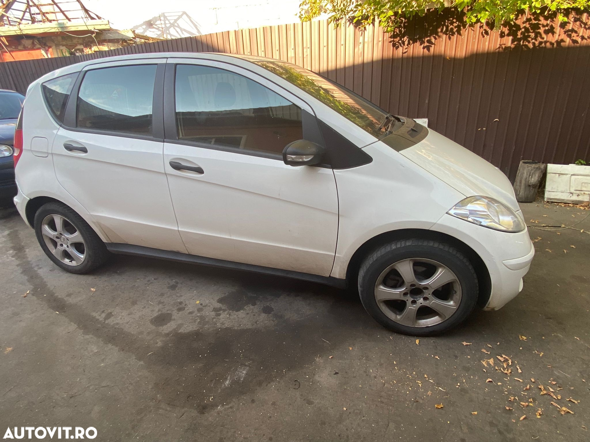 Mercedes-Benz A - 9