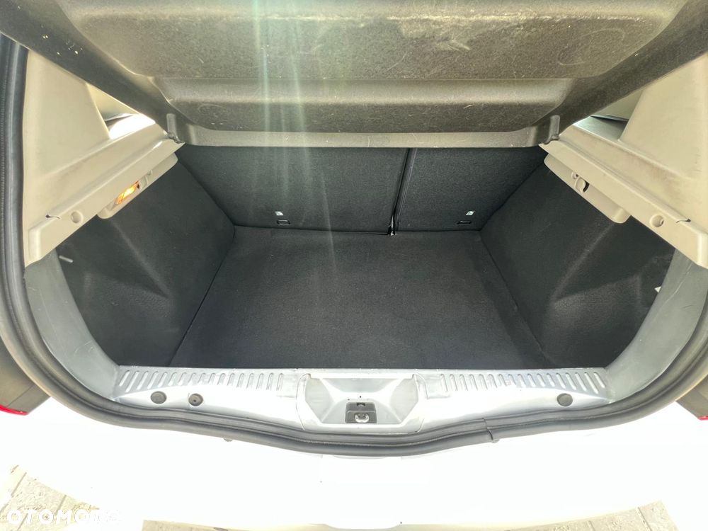 Dacia Sandero Stepway - 13