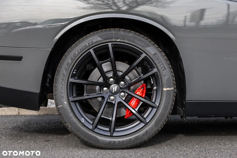 Dodge Challenger 5.7 R/T - 23