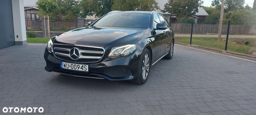 Mercedes-Benz Klasa E 220 d 9G-TRONIC - 16
