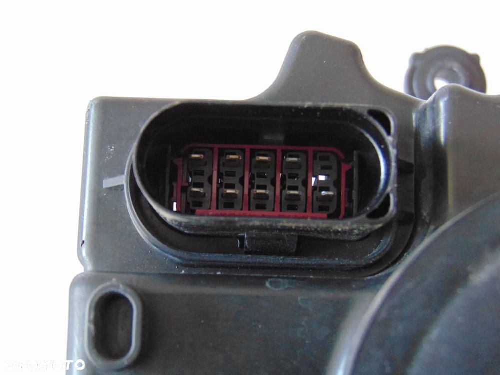 ORYGINAŁ lampa przednia przód lewa prawa czarna VW Volkswagen Polo 4 IV 9N FL lift 05-09r - 10