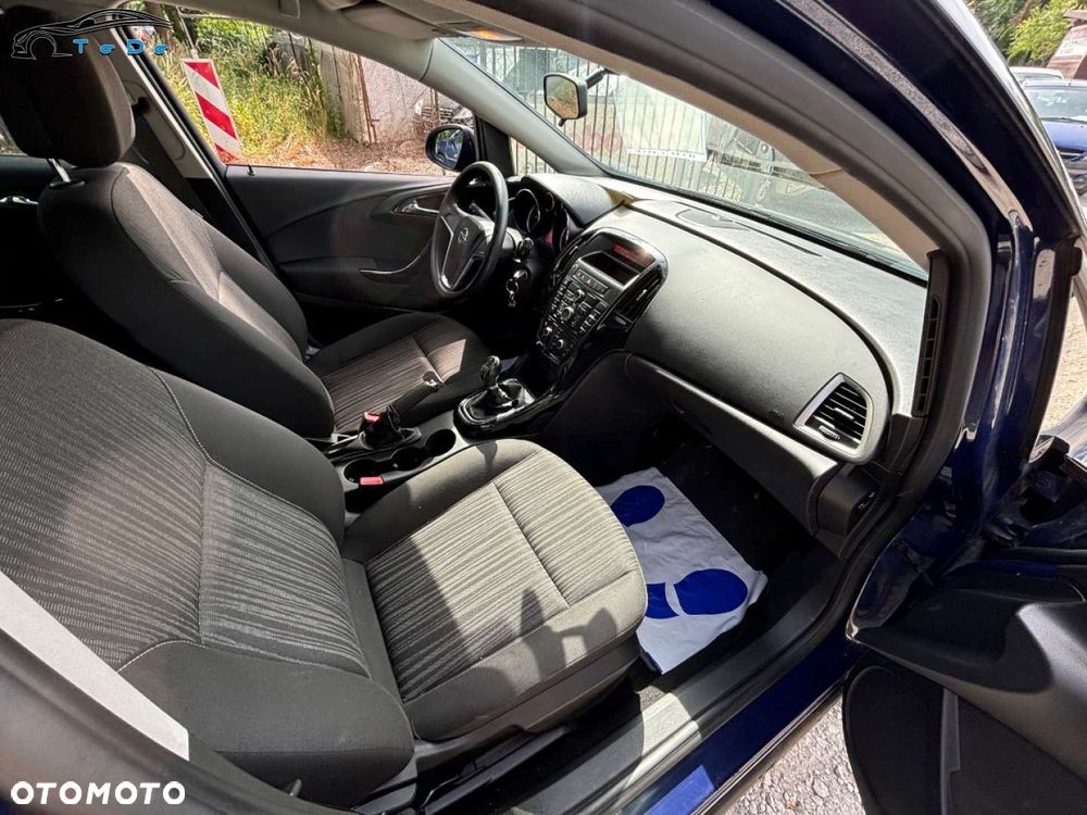Opel Astra 1.4 T Cosmo S&S EU6 - 14