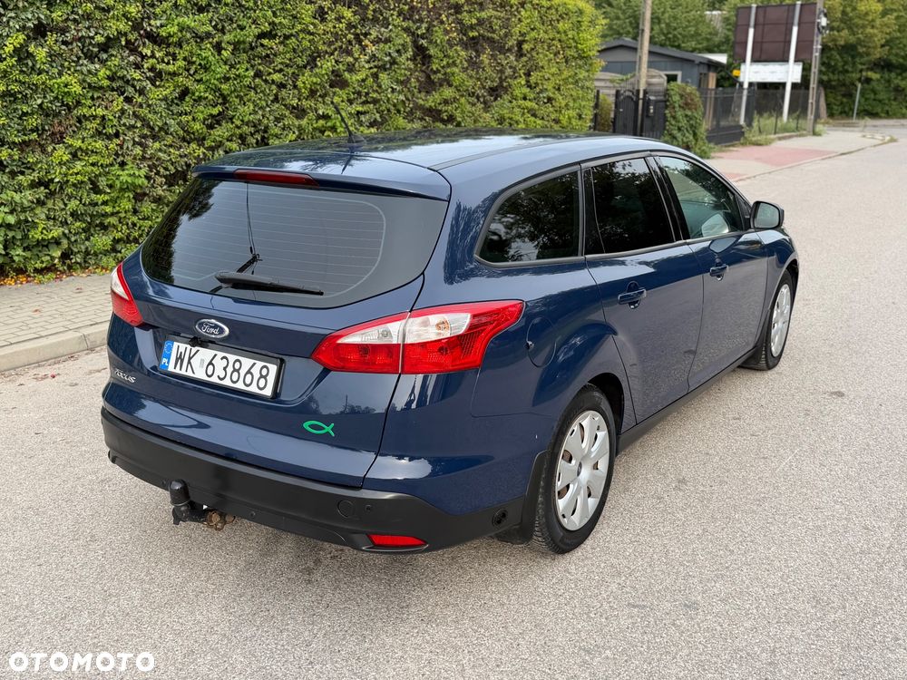Ford Focus 1.6 FF Titanium - 24