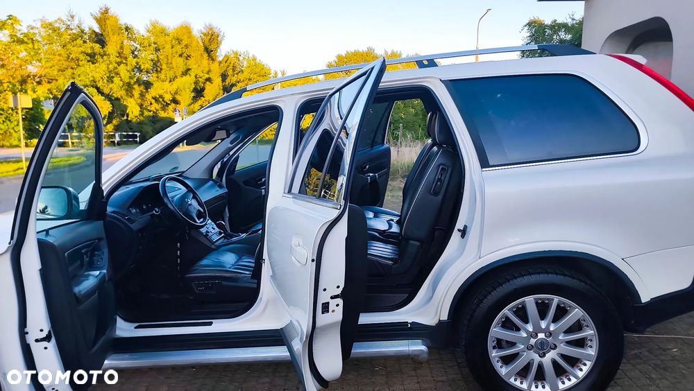 Volvo XC 90 D5 AWD Geartonic RDesign - 28