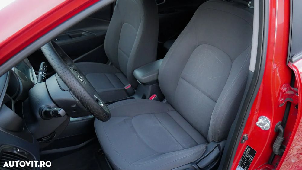 Kia Rio 1.4 EX Top - 17