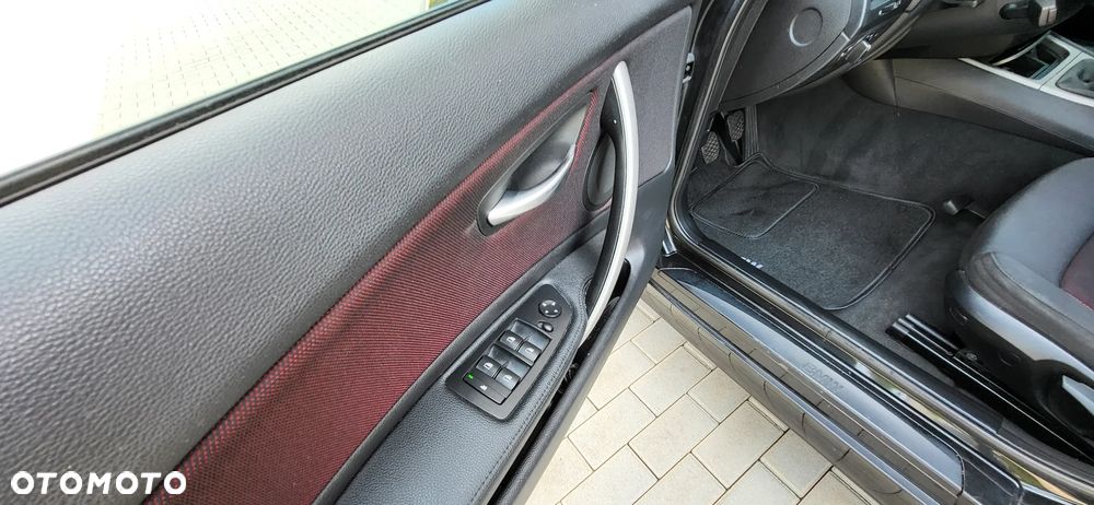 BMW Seria 1 118d DPF Edition Lifestyle - 19