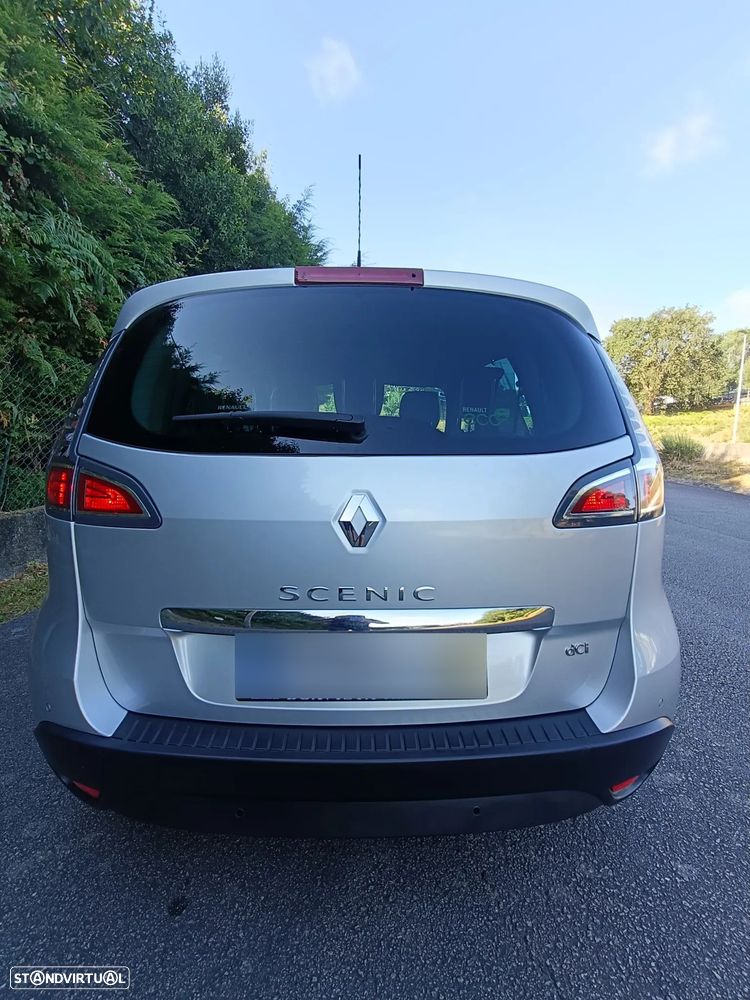 Renault Scénic 1.5 dCi Exclusive SS - 6
