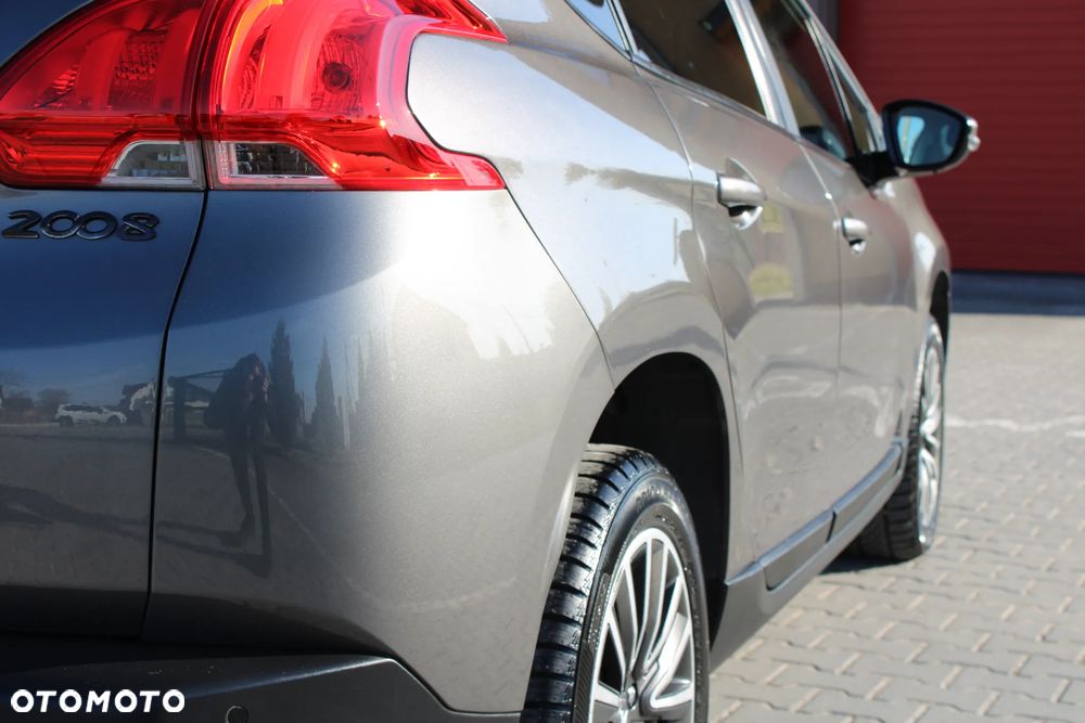 Peugeot 2008 1.2 VTi Allure - 14