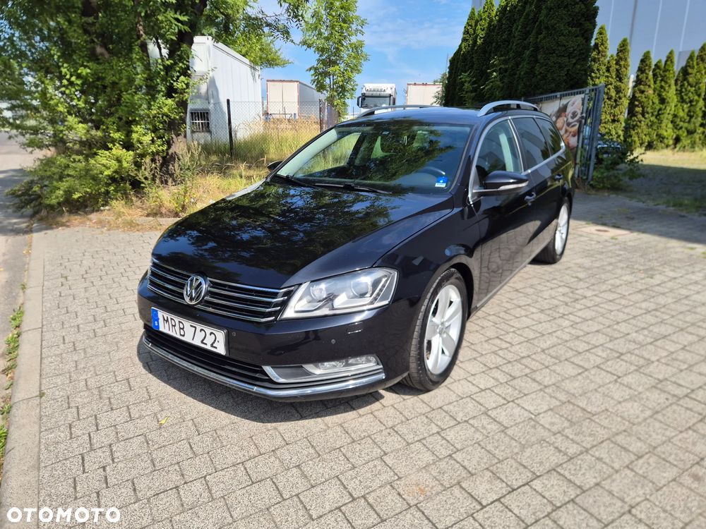 Volkswagen Passat 2.0 TDI DPF DSG Highline - 1