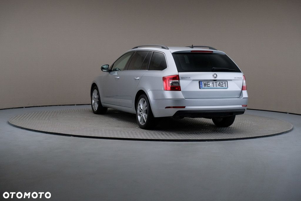Skoda Octavia - 2