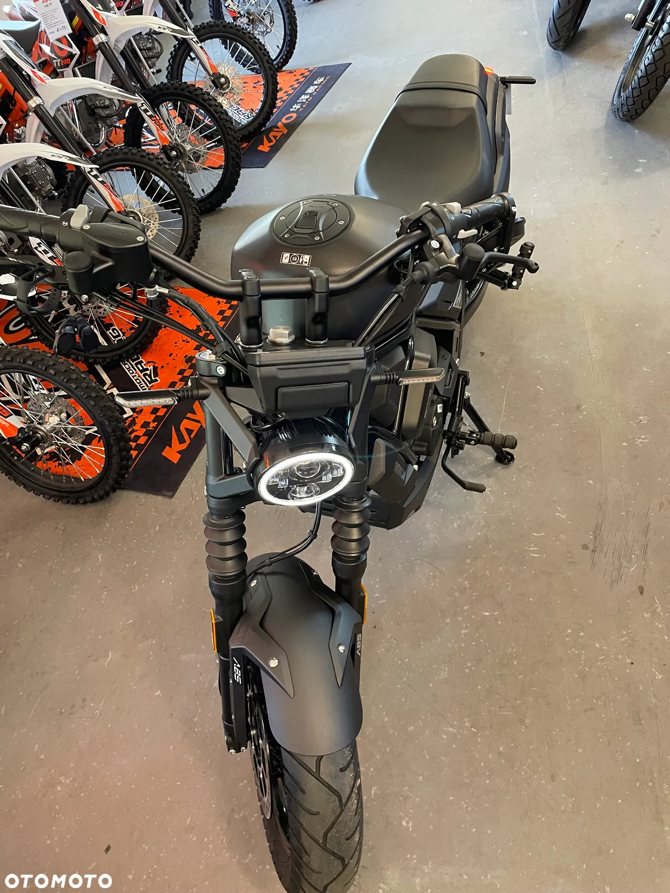 Zontes 125C - 11