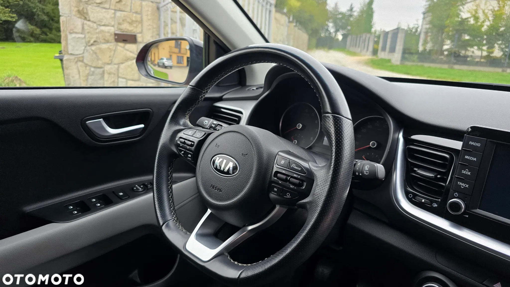 Kia Stonic 1.0 T-GDI 120 Vision - 13