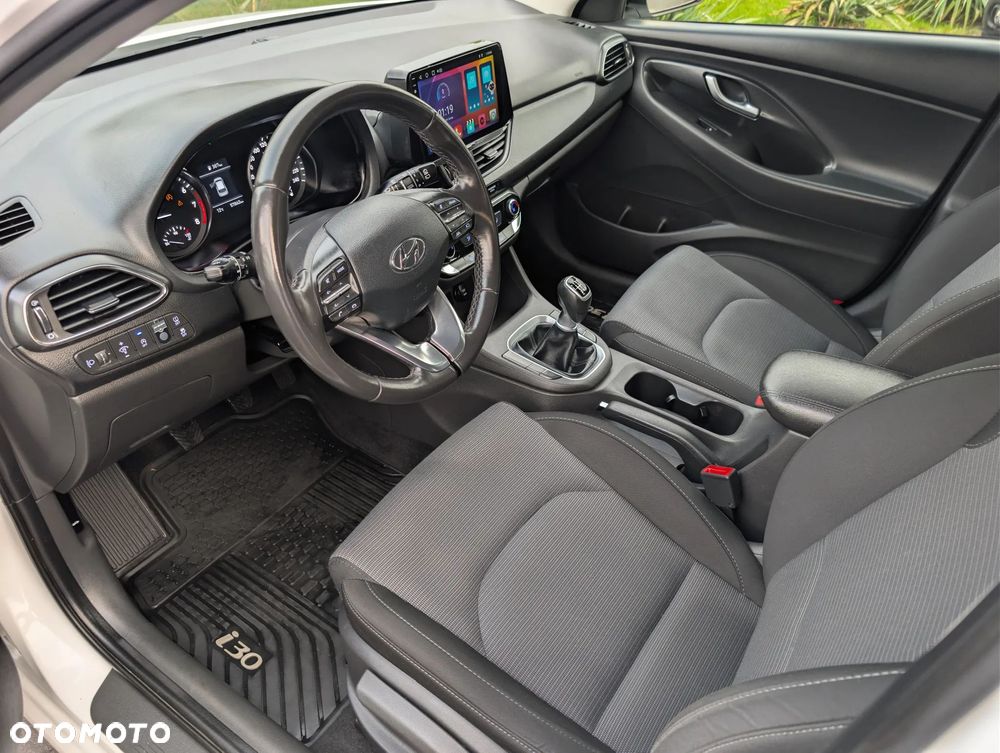 Hyundai i30 1.0 T-GDI Smart - 12