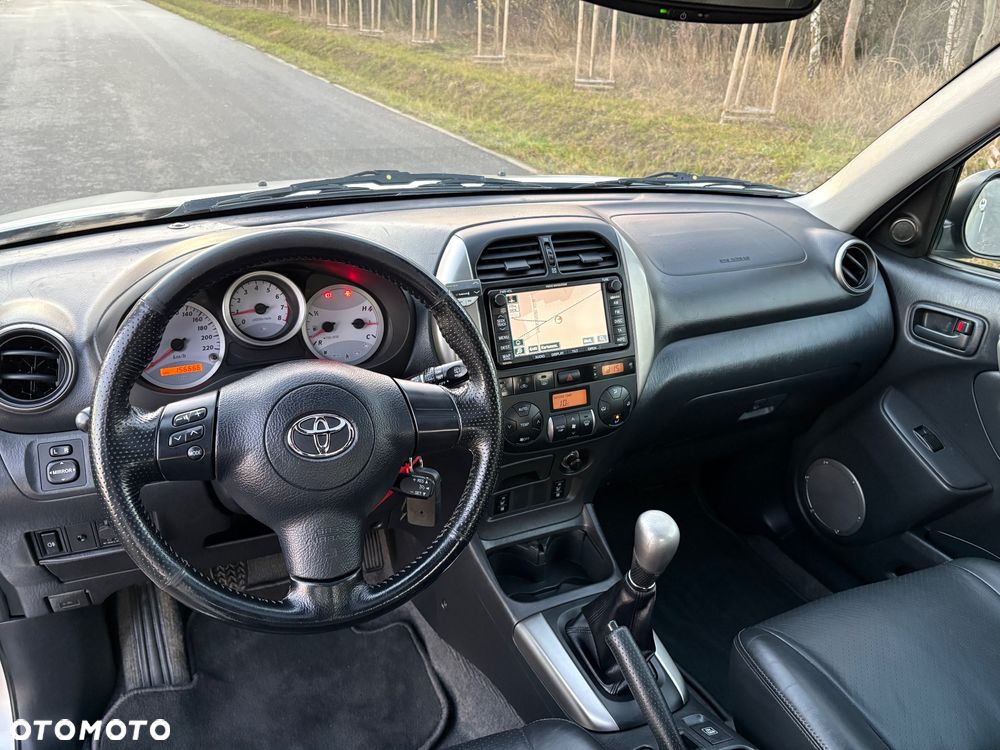 Toyota RAV4 4x4 Executive - 28
