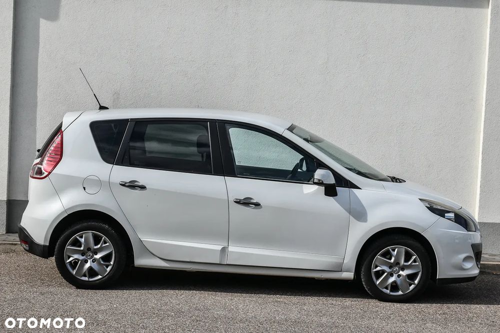 Renault Scenic dCi 110 EDC Dynamique - 17