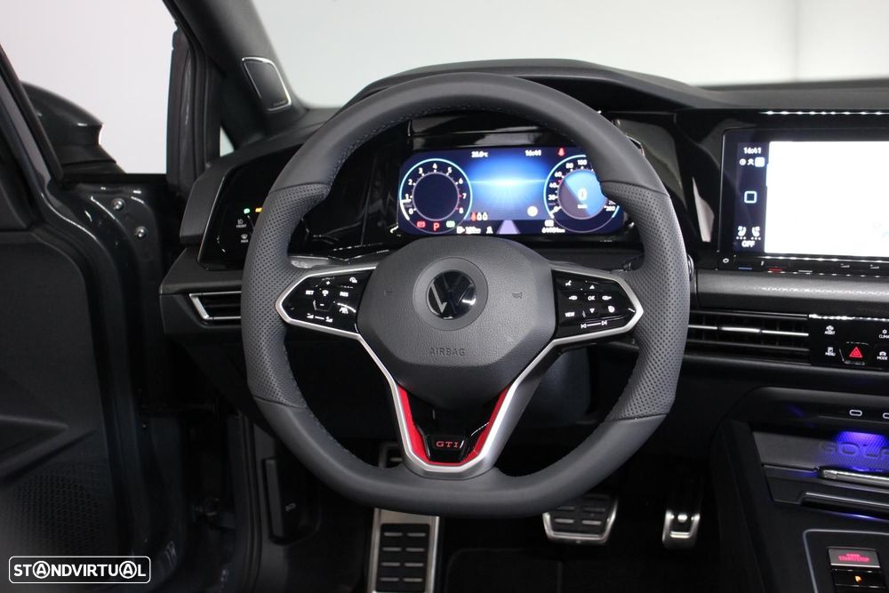 VW Golf 2.0 TSI GTI DSG - 10