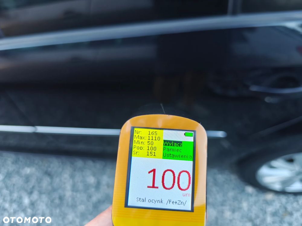 Volkswagen Touran 1.6 TDI DPF Highline - 27