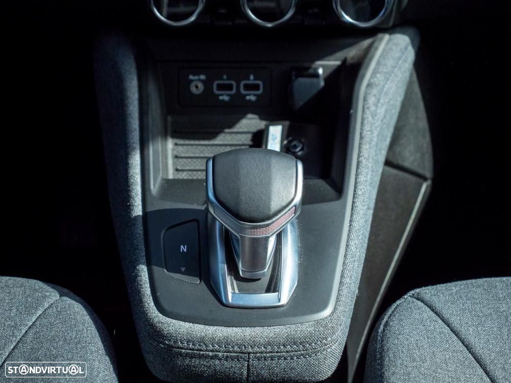 Renault Zoe (c/ Bateria) EV 50 110hp Equilibre - 28