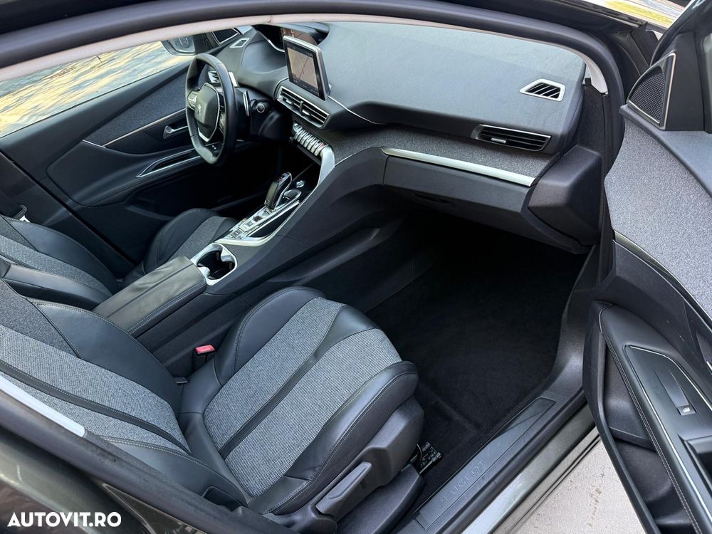 Peugeot 3008 - 27