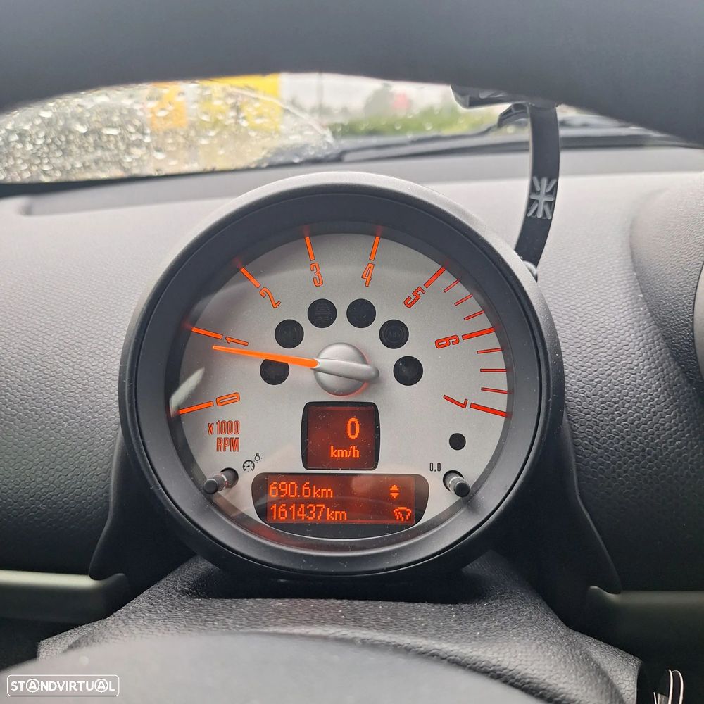 MINI Countryman Cooper D - 15