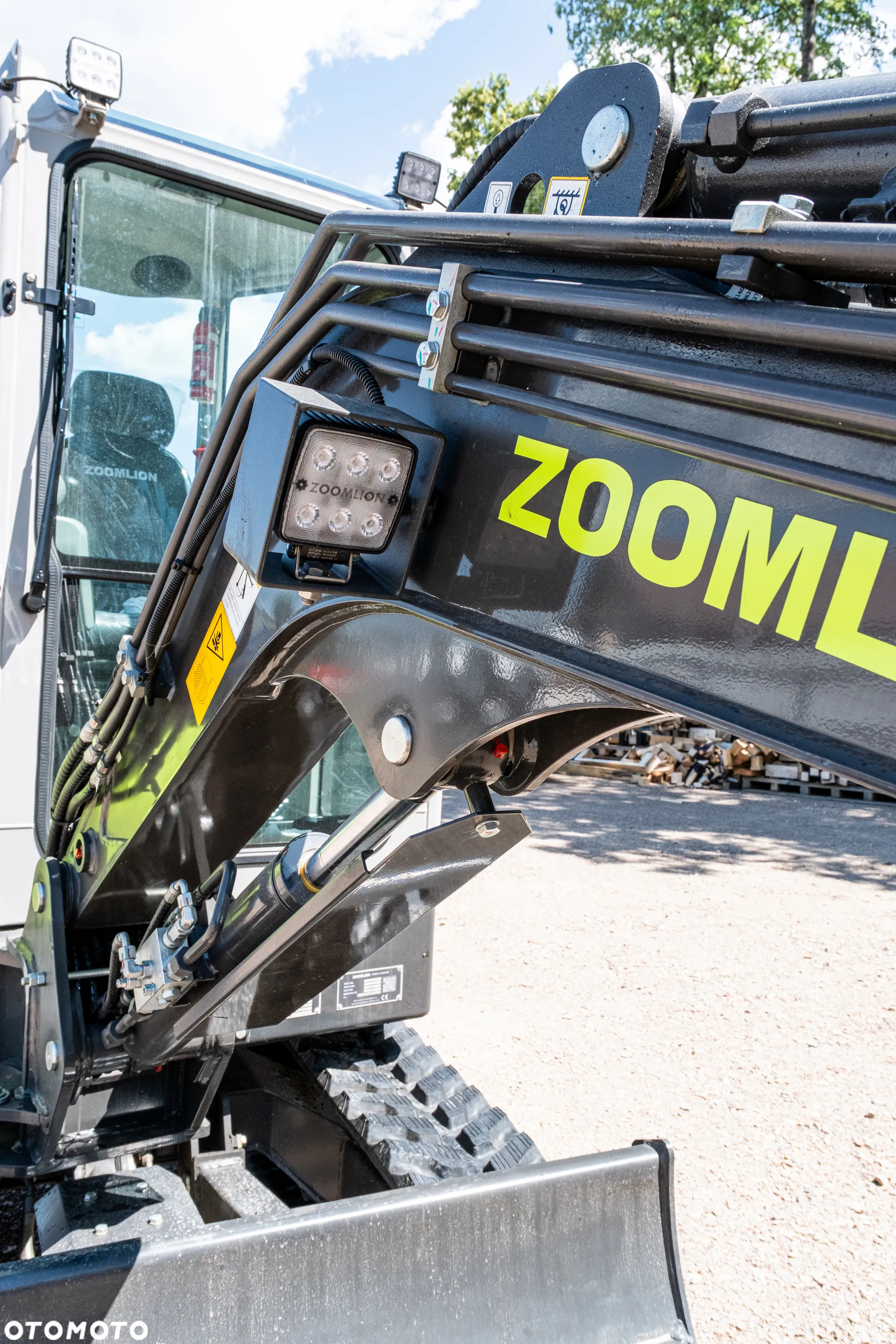 Zoomlion ZE27GU - 27