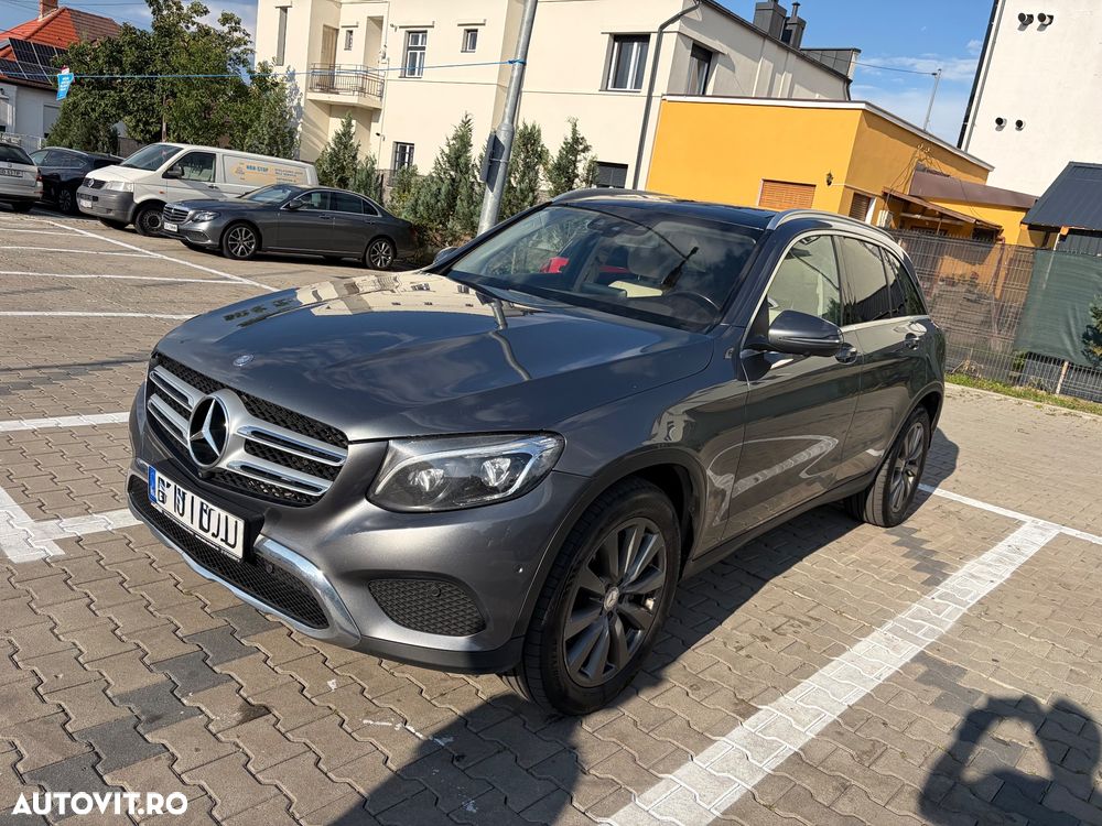 Mercedes-Benz GLC - 11