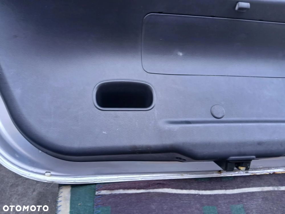 Honda Civic VII Lift 5D klapa bagażnika - 10